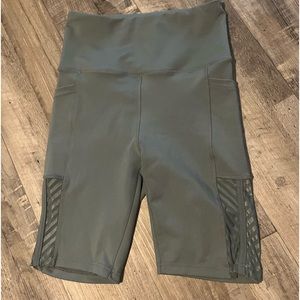 Athletic shorts